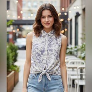 Women's Sleeveless Tie-Front Top - Purple and White